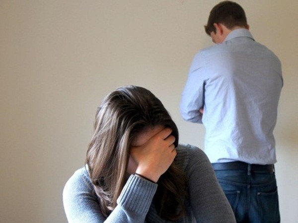 Linh chẳng tài giỏi để có thể che giấu anh khỏi những tai tiếng. Ảnh minh họa