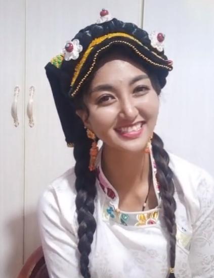 Nụ cười tỏa nẵng của Lạp Mẫu. Ảnh sohu