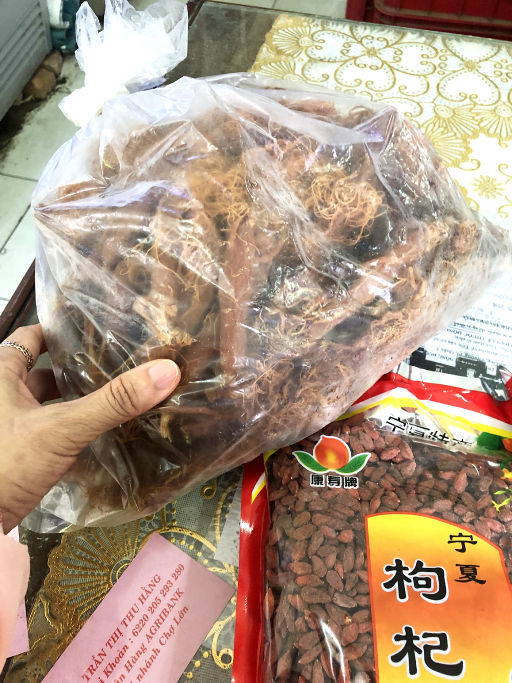 Loại sâm Heaven được một tiệm đông dược trên đường Hải Thượng Lãn Ông bán với giá 1,5 triệu đồng/hộp 600g