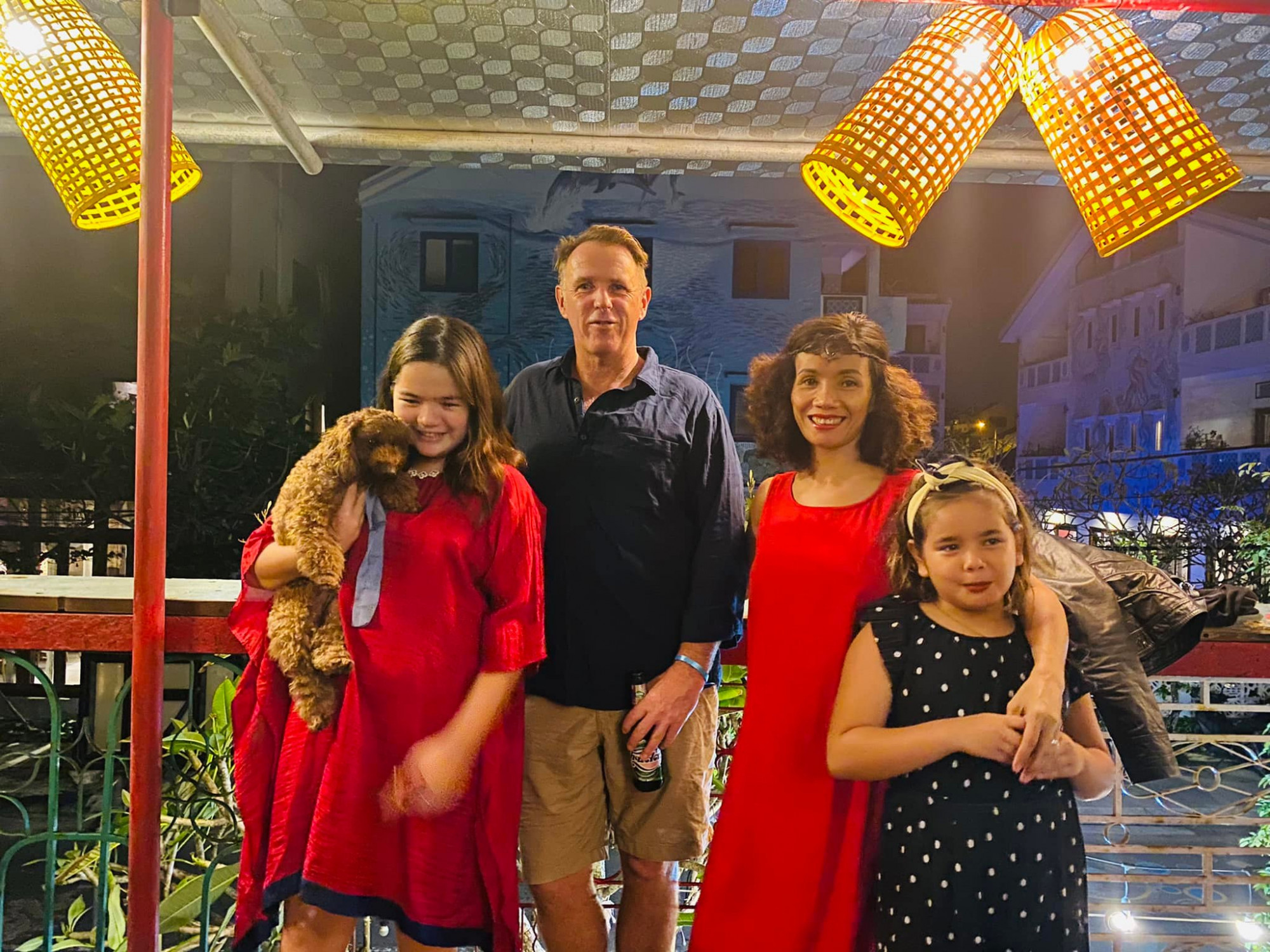 Gia đình chị Hà gắn bó cùng đi qua thăng trầm