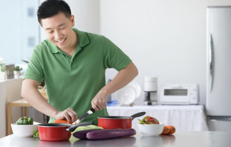 Biết nấu ăn có lợi thế… tìm vợ