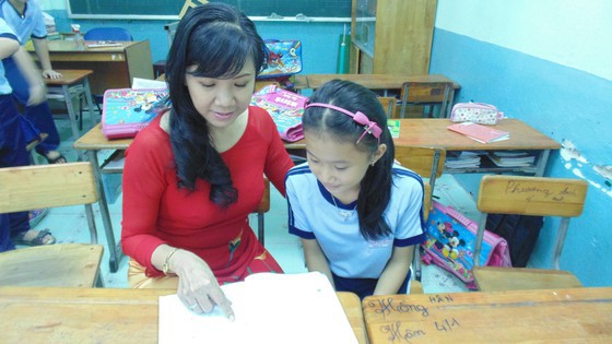 Ho Chi Minh City trains teachers who going to teach new textbooks