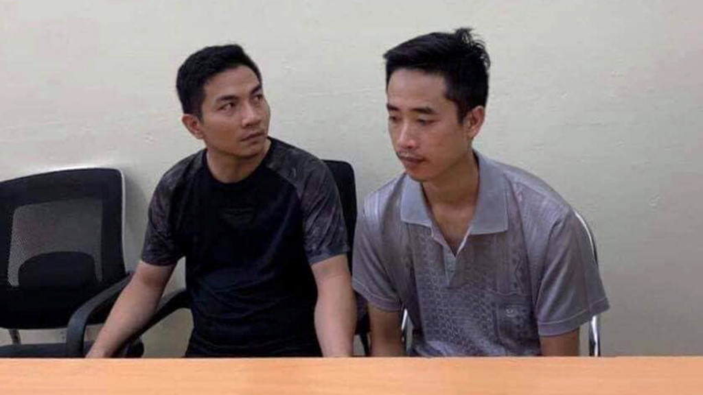 Nghe VietNamNet: Khởi tố vụ nổ bưu phẩm ở chung cư Linh Đàm khiến 5 người bị thương