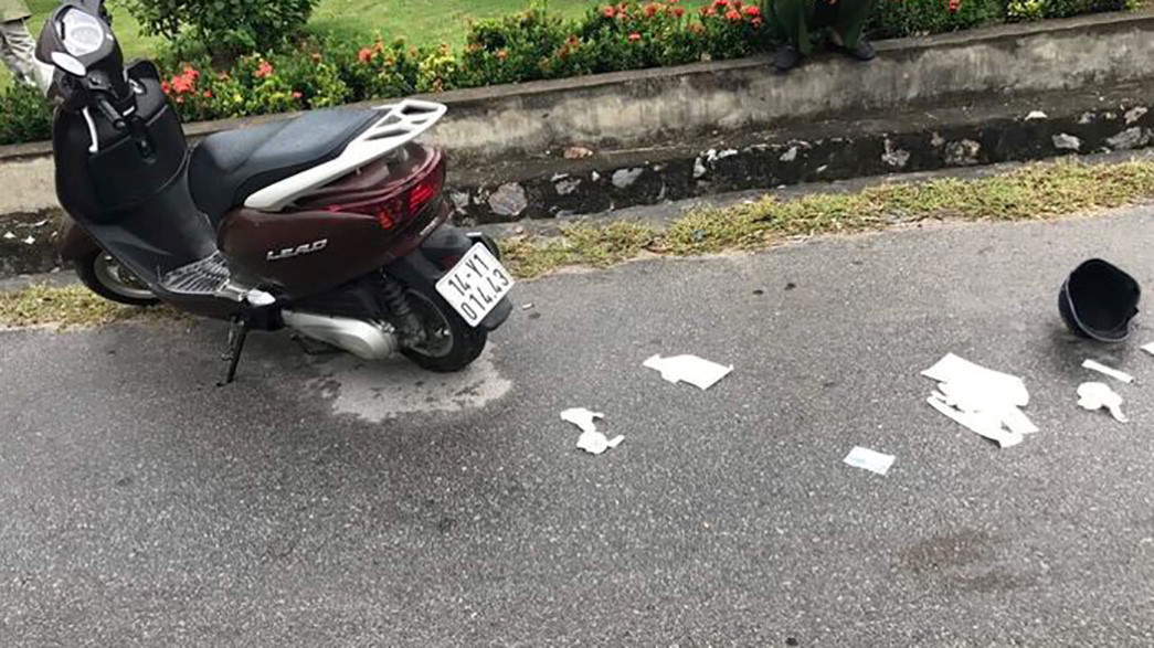 Nghe VietNamNet: Đã bắt được nghi can đâm chết cô gái trên cầu Bãi Cháy