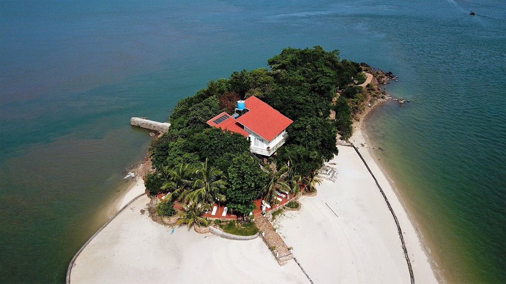 Hàng loạt đảo trên vịnh Bái Tử Long bị biến thành biệt thự, 'đặc khu'