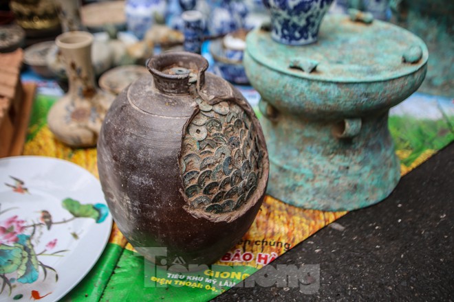 'Thời ông bà anh' ở phiên chợ Tết kỳ lạ đất Hà Thành