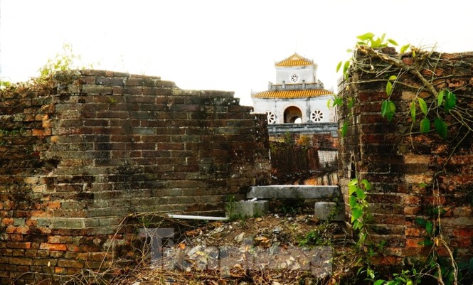 Chiêm ngưỡng những pháo đài cổ độc đáo hàng trăm năm trên Thượng thành Huế sau đại di dân - ảnh 13