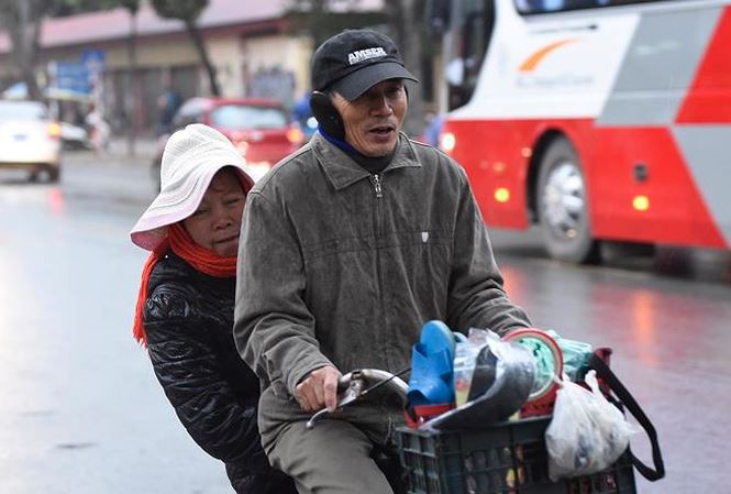 Nghe VietNamNet: Ngày mai gió mùa đông bắc tràn về, Hà Nội rét buốt
