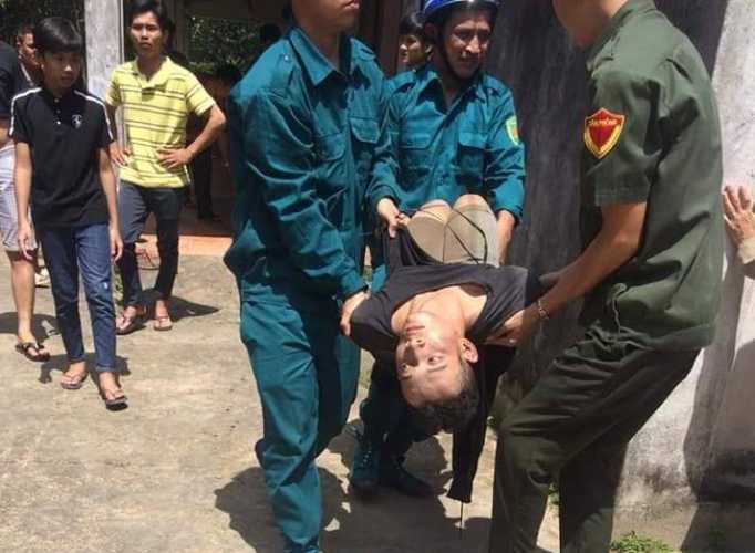 Nghe VietNamNet: Truy bắt đối tượng nghi ngáo đá giết cụ ông 84 tuổi