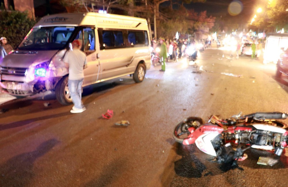 Tai nạn liên hoàn ở Đà Lạt, 2 người ngã xuống đường tử vong