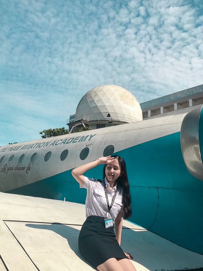 Nhan sắc trong veo của nữ sinh Học viện Hàng không dự thi Hoa hậu Việt Nam 2020 - ảnh 8