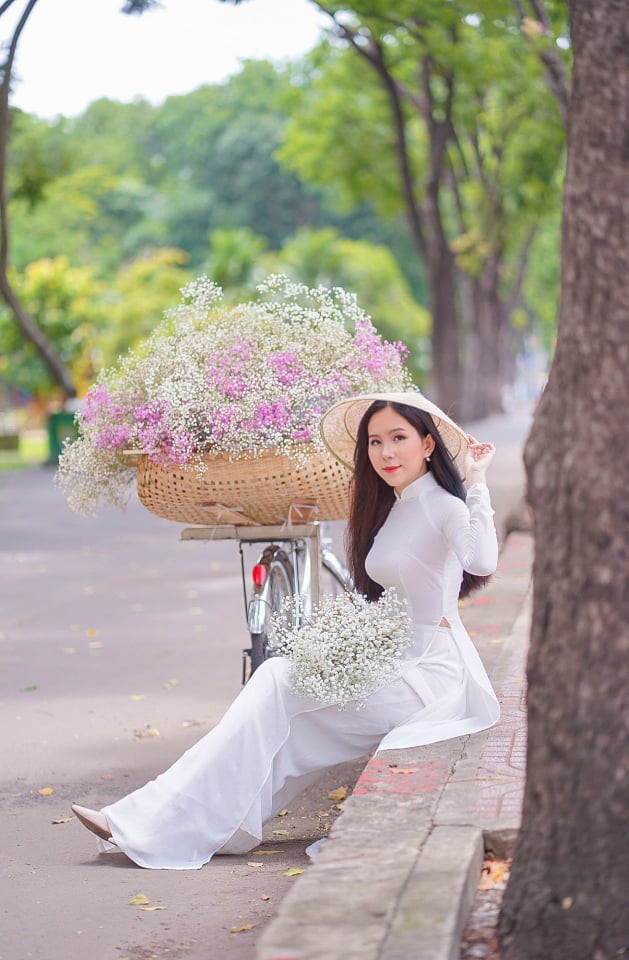 Nhan sắc trong veo của nữ sinh Học viện Hàng không dự thi Hoa hậu Việt Nam 2020 - ảnh 3