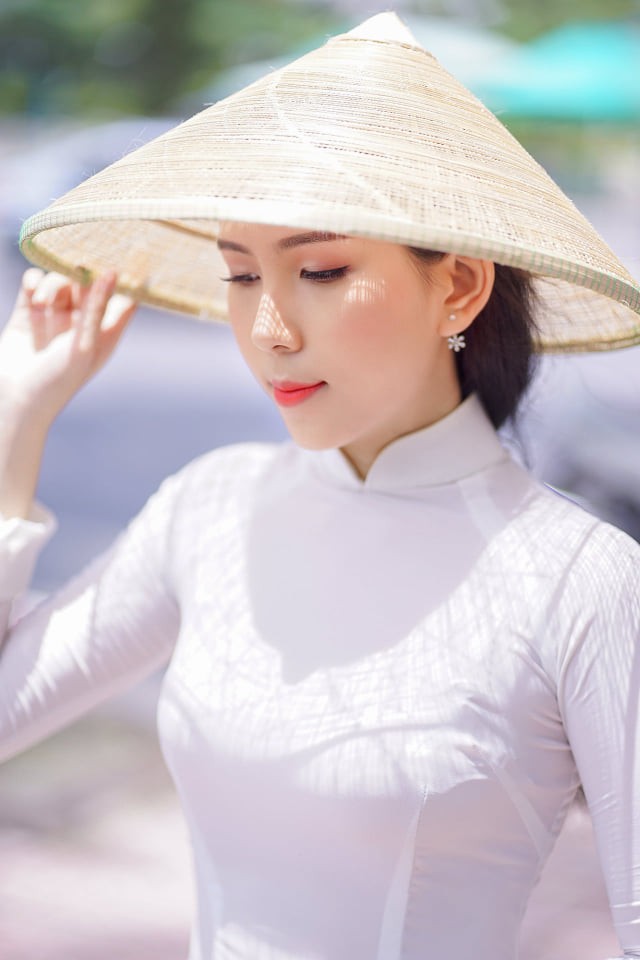 Nhan sắc trong veo của nữ sinh Học viện Hàng không dự thi Hoa hậu Việt Nam 2020 - ảnh 4