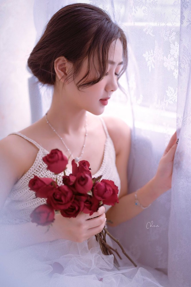 Xao xuyến trước vẻ đẹp tinh khôi của bông hồng xứ Nghệ - ảnh 17