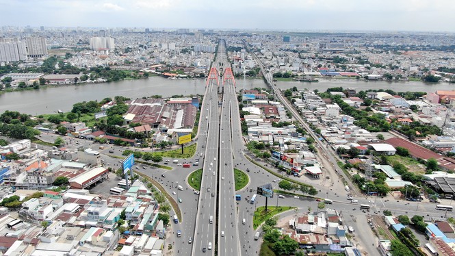 Chung cư 'trăm hoa đua nở' dọc đại lộ đẹp nhất Sài Gòn - ảnh 7