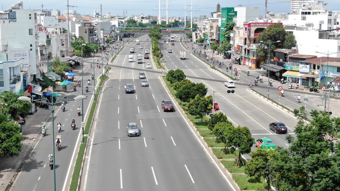 Chung cư 'trăm hoa đua nở' dọc đại lộ đẹp nhất Sài Gòn - ảnh 2