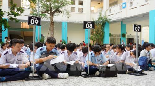 Private high schools in HCM City compete with each other to attract students