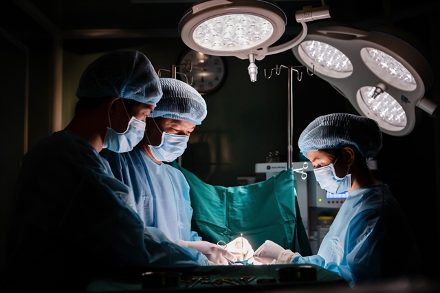 Doctors warn of plastic surgery complications
