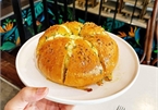 Five places in Hanoi you can order cream cheese garlic bread while social distancing