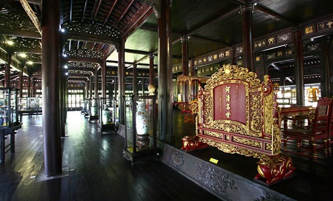 Gia Long King artifacts exhibited at Hue Museum