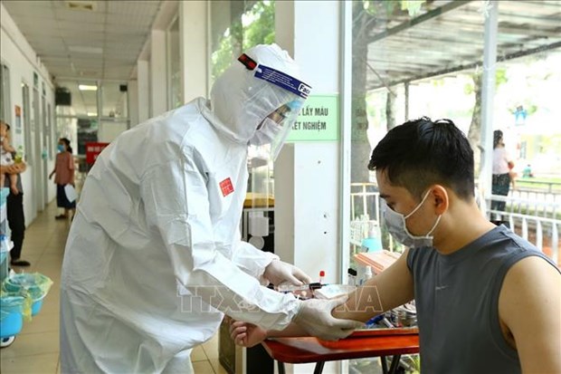 VN Health Ministry updates protocols for priority COVID-19 testing