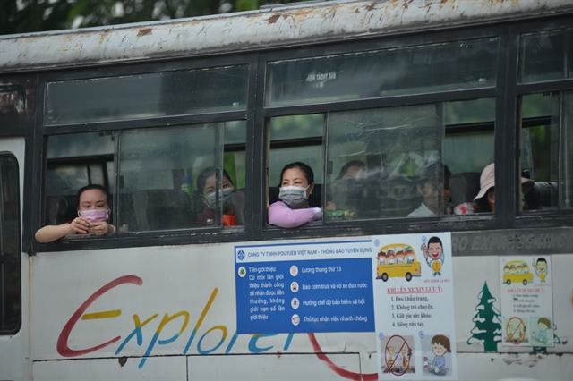 Coaches allowed to travel between HCM City and other provinces from Oct 13