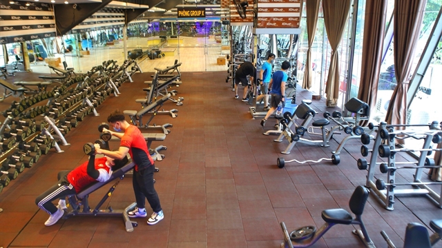 Restaurants in Hanoi must close before 9pm, gyms allowed to open