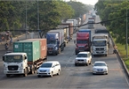Giant, overloaded trucks pose hazard on HCM City roads
