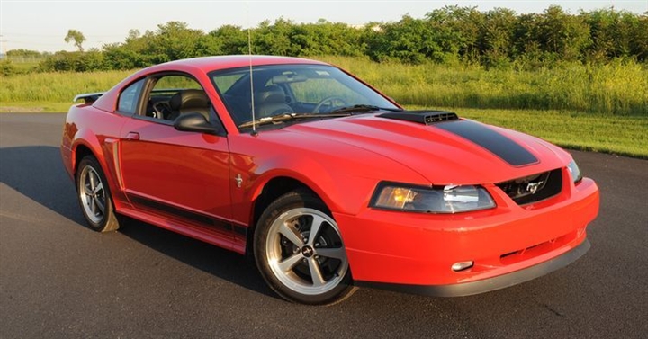 7 mẫu xe thể thao đáng tin cậy nhất - 6