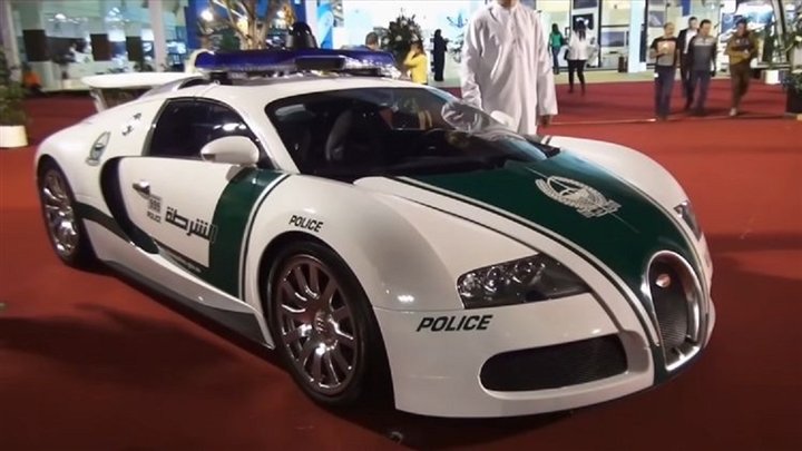 Khám phá siêu xe cảnh sát đắt nhất thế giới - 3