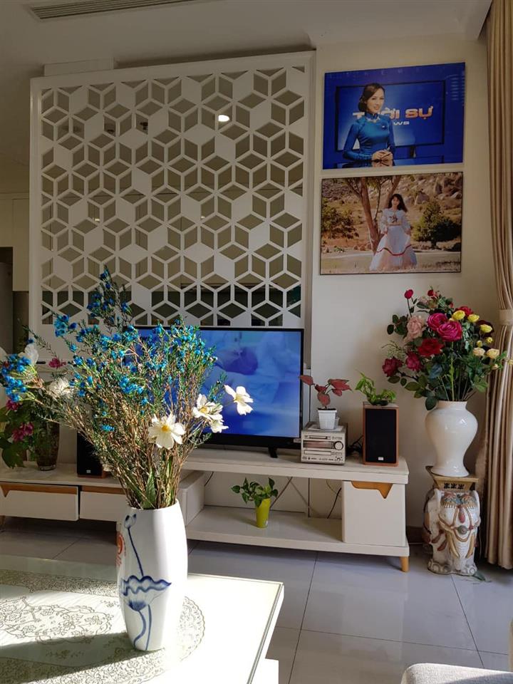 BTV Hoài Anh từng là nhân viên hàng không, đóng phim với vai phản diện - 13