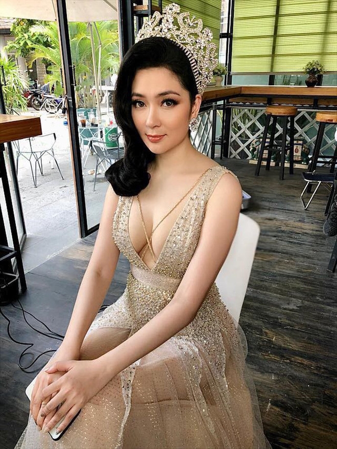 Cuộc sống của Hoa hậu Nguyễn Thị Huyền sau 17 năm đăng quang - 3