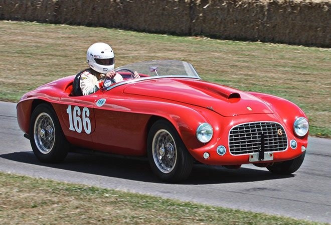 Nhung chiec xe 'dong nat' nhung gia van cao ngat hinh anh 6