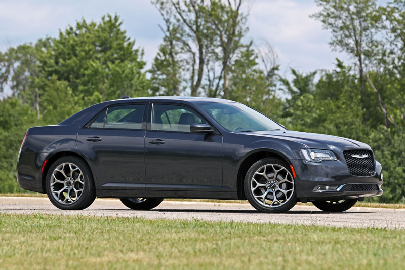 Top 10 sedan tot nhat nam 2019 hinh anh 6