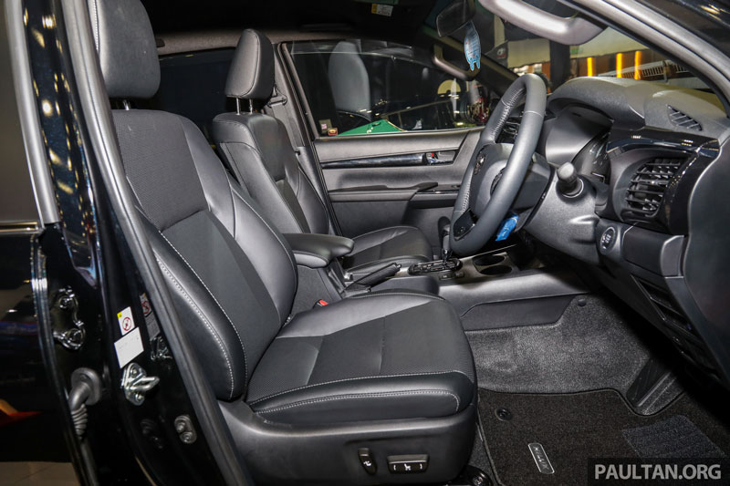 Toyota Hilux phien ban dac biet, gia gan 800 trieu dong hinh anh 5