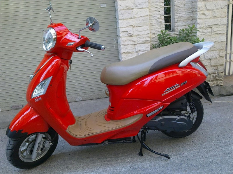 5 xe ga dang mua gia 30 trieu dong: Honda Vision ‘vo doi’ hinh anh 3