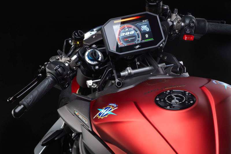 Kham pha naked bike nhanh nhat the gioi, dat hon xe hoi hang sang hinh anh 5