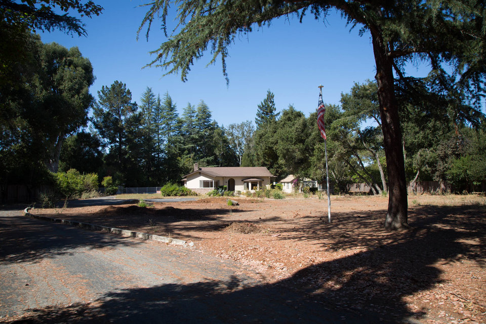 Gia nha sieu dat trong thị trán toàn dinh thụ cua ty phu My hinh anh 9