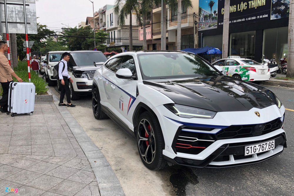 Nhung lan chuyen nhuong sieu xe dinh dam cua 'Minh nhua' hinh anh 8