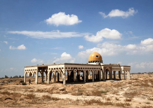 8 san bay ty USD bi bo hoang hinh anh 7