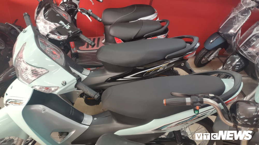 Hang loat mau xe may Honda bi nhai kieu dang, gia ban re bang mot nua hinh anh 2