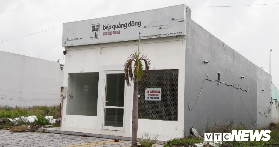 Can canh 'pho nguoi Hoa' sat San bay Nuoc Man Da Nang hinh anh 8