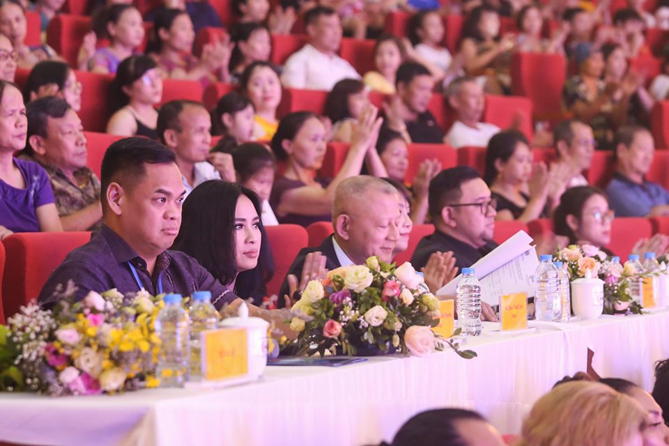 Thi sinh Malaysia gianh giai Nhat cuoc thi 'Tieng hat ASEAN+3' nam 2019 hinh anh 5