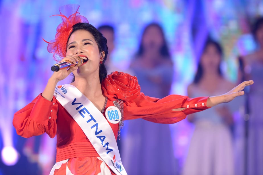 Thi sinh Malaysia gianh giai Nhat cuoc thi 'Tieng hat ASEAN+3' nam 2019 hinh anh 11