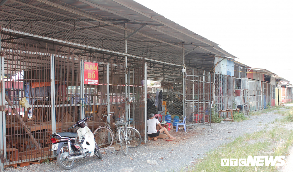 'Lang ty phu' Dong Ky vat lon trong con khon kho hinh anh 7