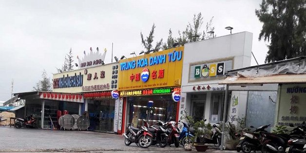 Cận cảnh 'phố người Hoa' sát Sân bay Nước Mặn Đà Nẵng