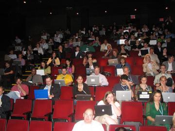 140-crowd.jpg