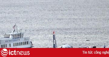 Vụ ‘máy bay bơi sông’ vào game