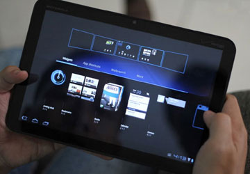MOTOROLA_XOOM_1.jpg