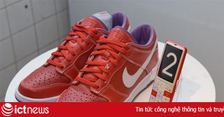 Giày Nike&nbsp;đi với&nbsp;